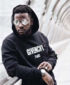 讲解一广州高端潮牌男装 好货著偧品的进货渠道