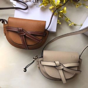 代购级名牌包包对版专柜制作工厂直销批发，全球一件代发