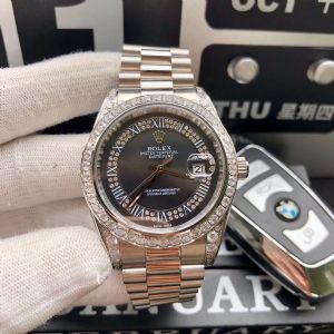 过年回家带什么表比较有面子？几百块钱的可以吗？