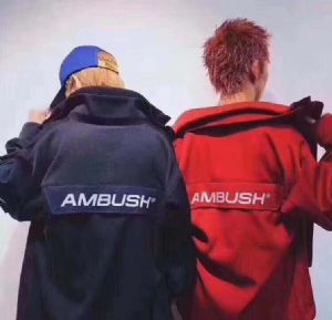 国内潮牌男装批发市场 厂家服装著偧品